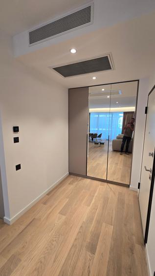 Apartament cu 3 camere decomandat în Herăstrău