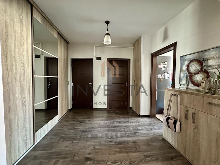 Apartament cu 3 camere decomandat, mobilat în Andrei Mureșanu