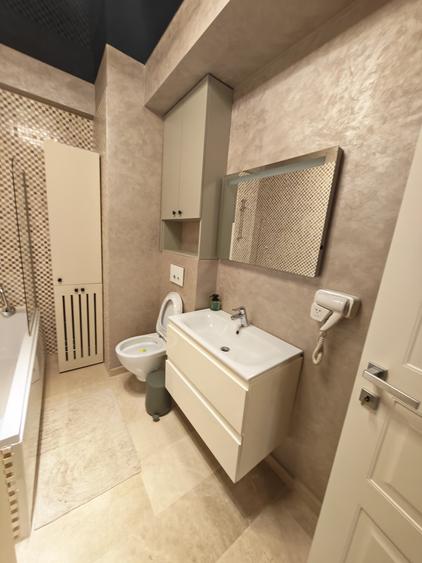 Apartament cu 2 camere semidecomandat în Tomis Plus