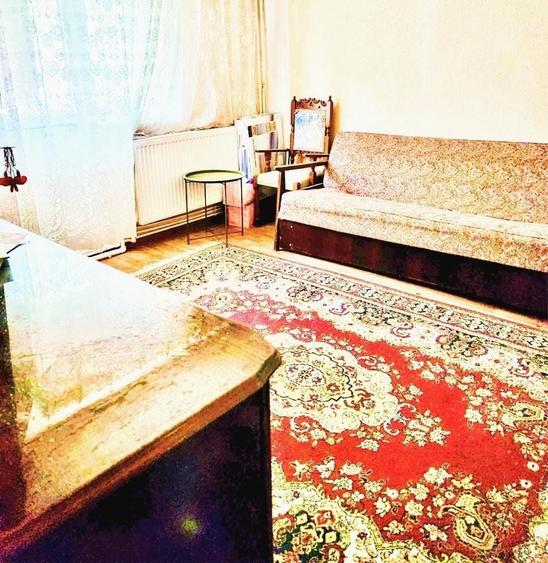 Apartament cu 2 camere decomandat în Exterior Vest
