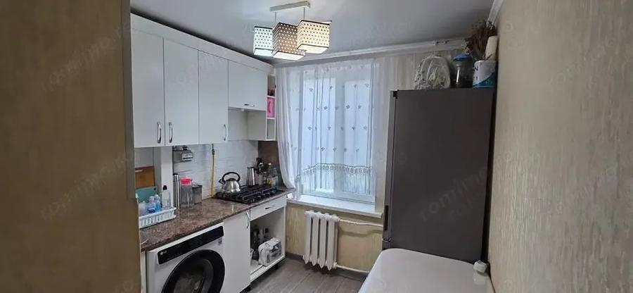 Garsonieră decomandată în Aradului