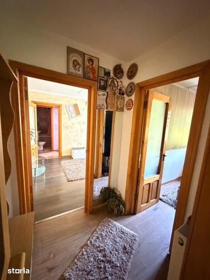 Apartament cu 2 camere în Viziru 2