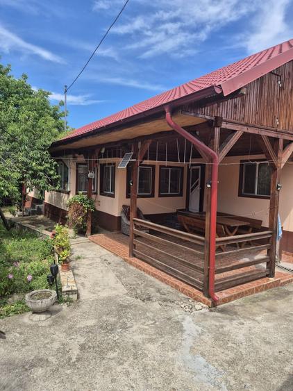 Casă cu 4 camere în Iordăcheanu