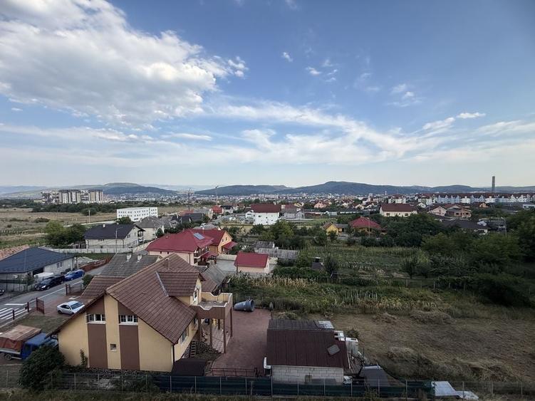 Apartament cu 4 camere în Central