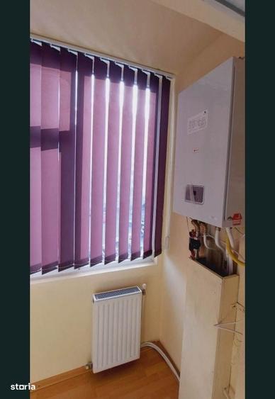 Apartament cu 2 camere decomandat în Hala Centrală