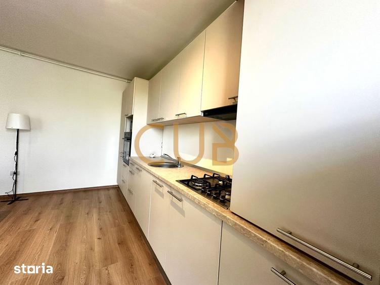 Apartament cu 2 camere, mobilat în Est