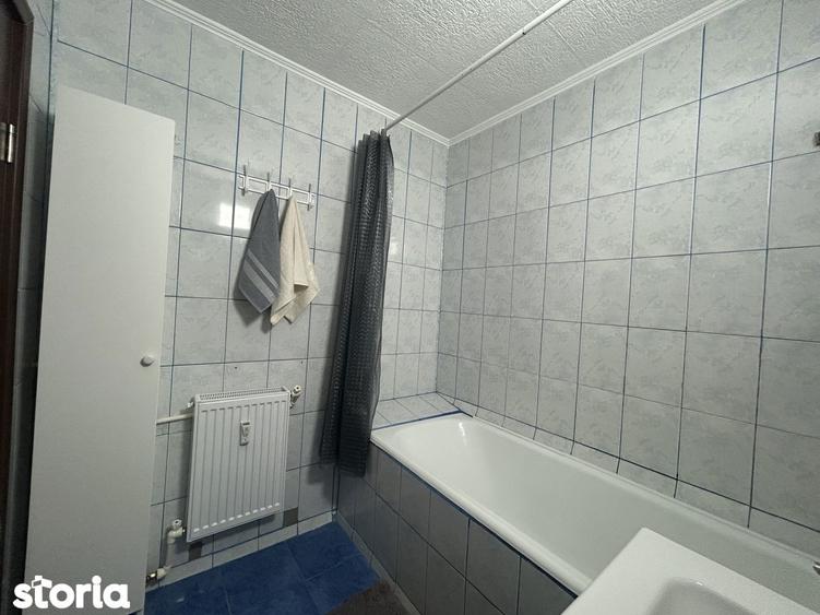 Apartament cu 3 camere în Titan