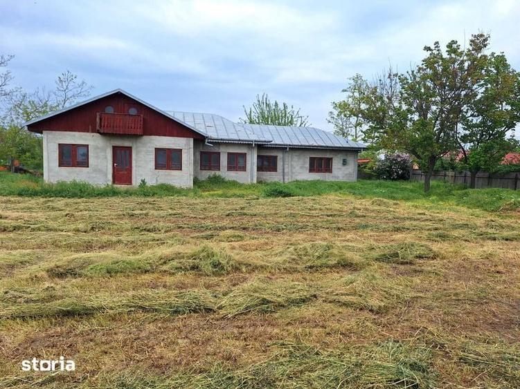 Teren+casa de vanzare - 3