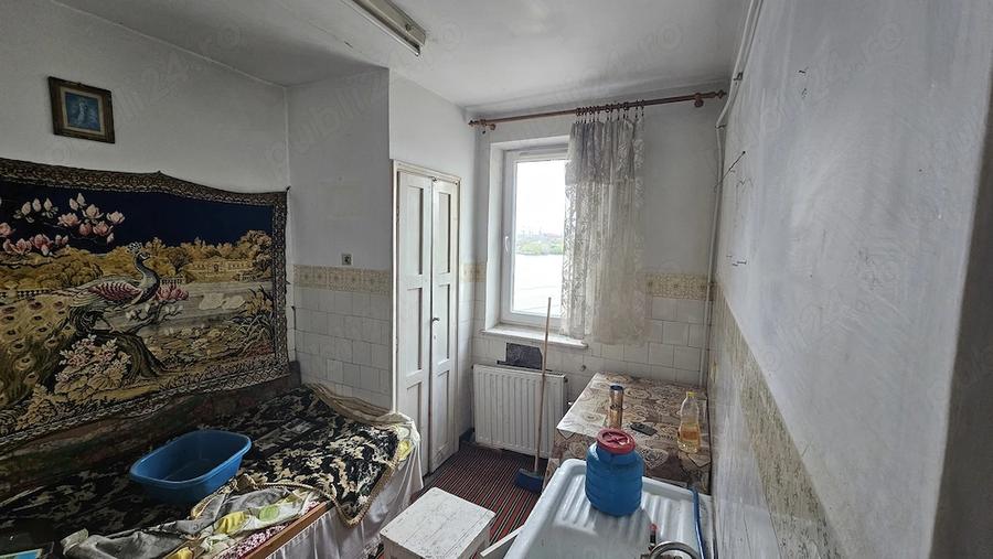 Apartament cu 2 camere semidecomandat în Faleză