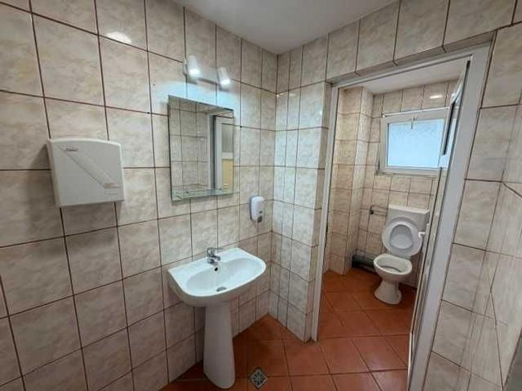 Casă cu 4 camere cu Teren 150 Mp în Victoriei