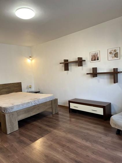 Inchiriez garsoniera - 42 mp | Bucuresti Mall Vitan | Etaj 7/8 - 3
