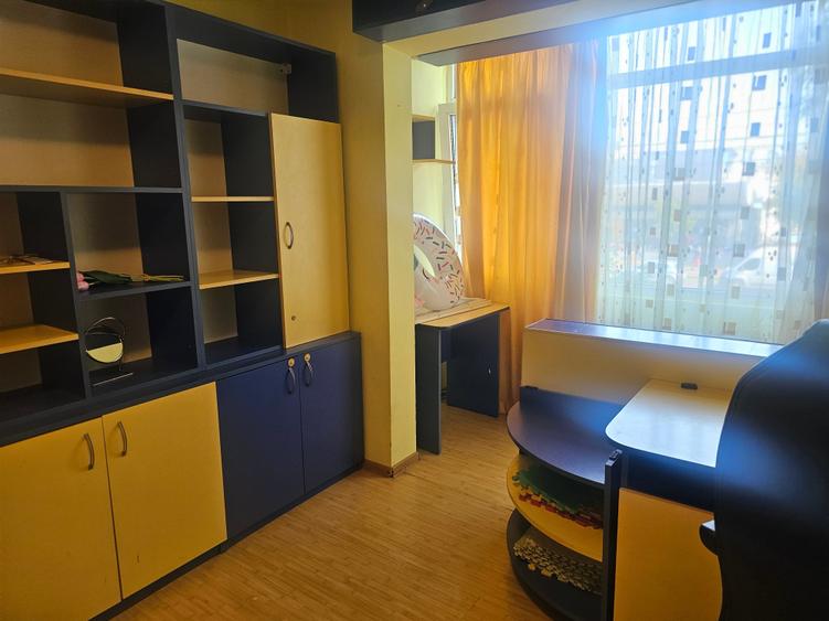 Apartament 3 camere  Podul Ros -Rond - 3