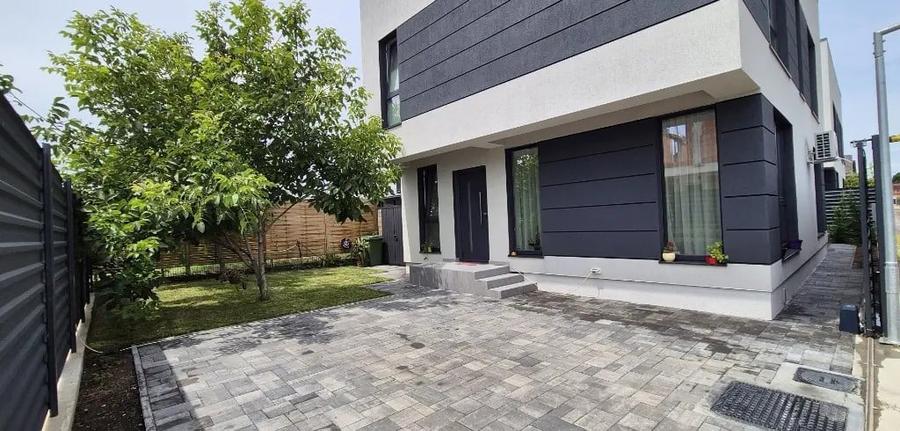 Casă cu 4 camere cu Teren 328 Mp în Central