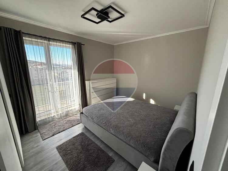 Apartament cu 2 camere decomandat, mobilat în Florești