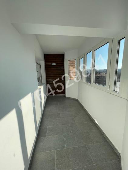 Apartament cu 3 camere semidecomandat în Iancului