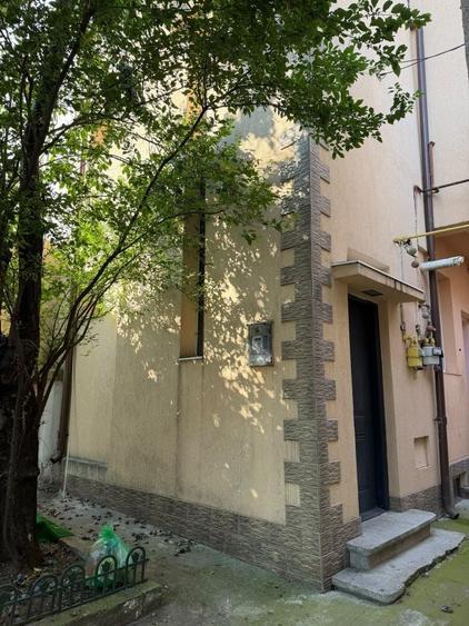 Apartament modern renovat in vila P+1, cu mansarda finisata si curte Sector 2 (Lt. Ionescu Baican) - 5