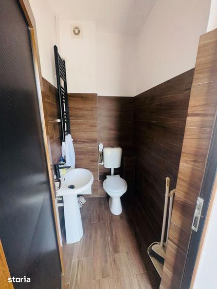 Spațiu comercial, de 30 mp, în Micro 19