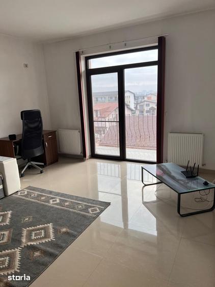 Apartament 3 camere, balcon, utilat, 140.000 EUR - 1