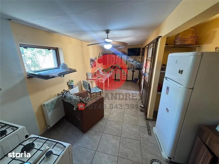 Casa centrala Tulcea, 2 corpuri, garaj, gata de mutare - 7
