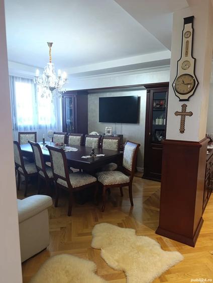 Casă cu 4 camere în Târgu Neamț