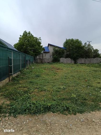 Teren de 650 mp, în Ciolpani