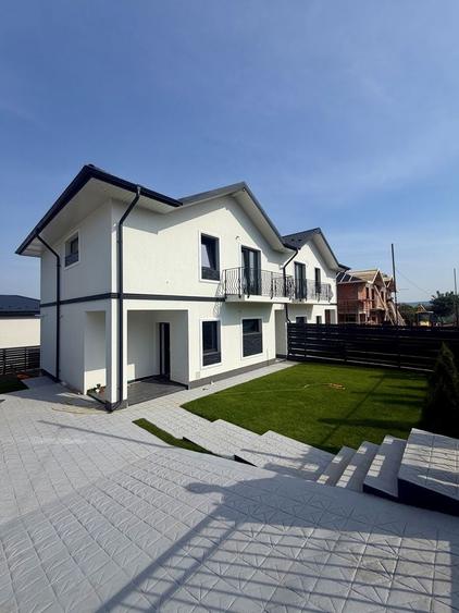 Casă cu 4 camere în Horpaz