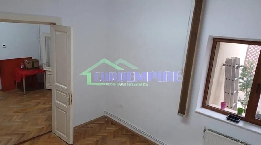 Casă cu 3 camere cu Teren 150 Mp în Tomis II