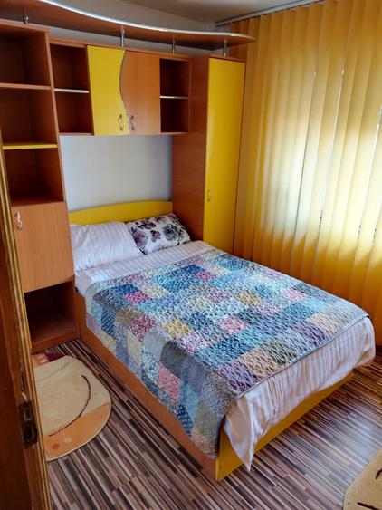 Apartament cu 3 camere decomandat în Ultracentral