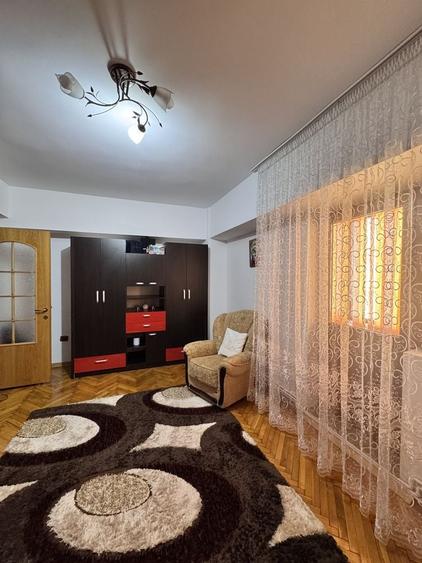 Apartament cu 2 camere decomandat în Ultracentral
