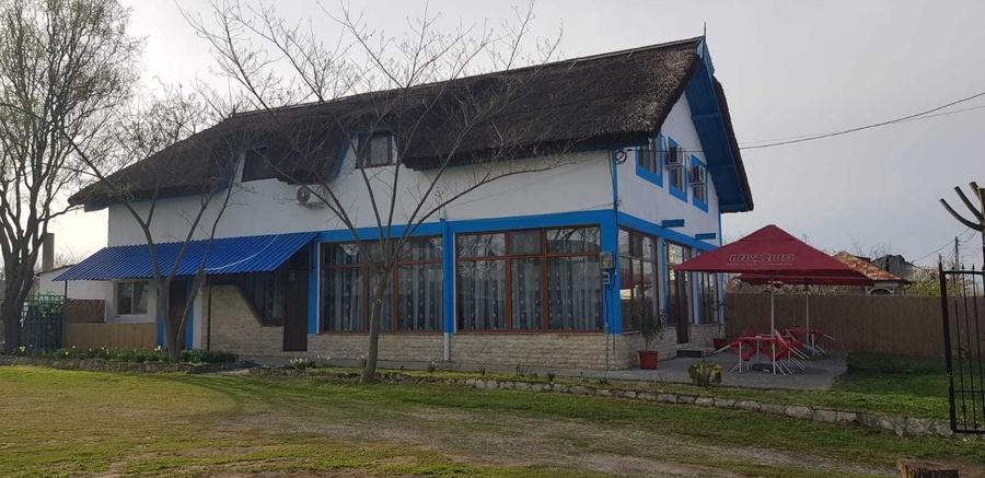 Casă cu 4 camere în Dunavățu de Jos