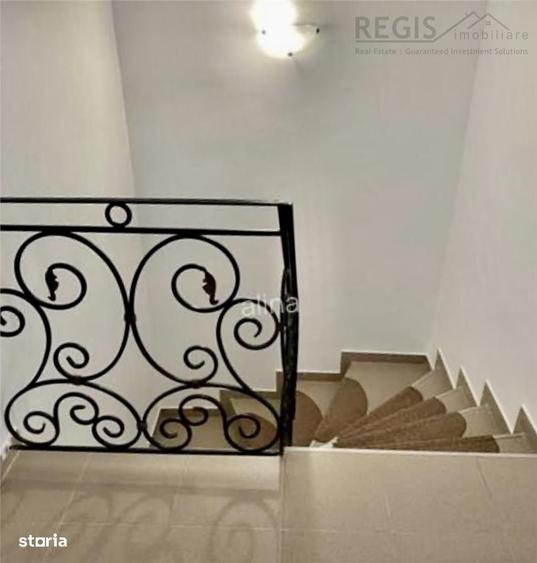 Casă cu 4 camere în Noua