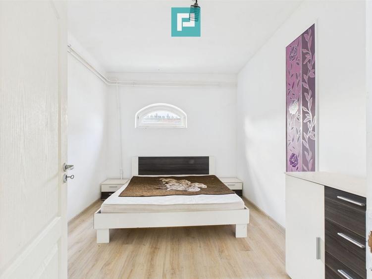 Casa cu 3 camere pentru investi?ii in Battonya - 8