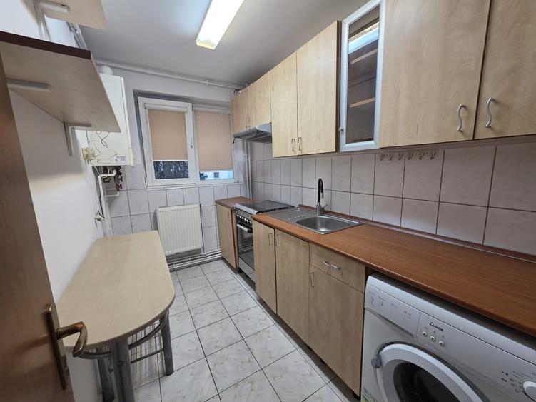 Pantelimon parc soseaua Garii Catelu doua camere dec centrala proprie mobilat - 5