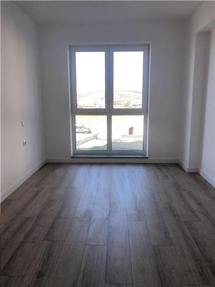 Apartament cu 2 camere decomandat în Libertății