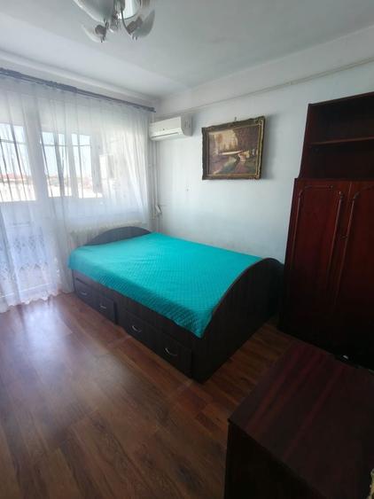 Apartament cu 2 camere decomandat în Mofleni