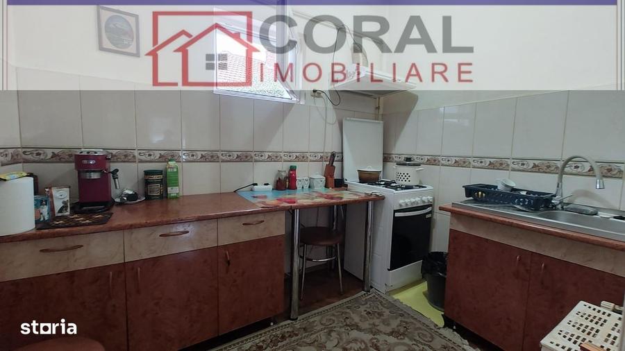 Casă cu 3 camere decomandat cu Teren 640 Mp în Decebal