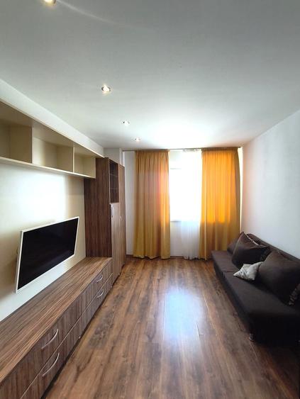 Apartament cu 2 camere semidecomandat în Vitan-Bârzești
