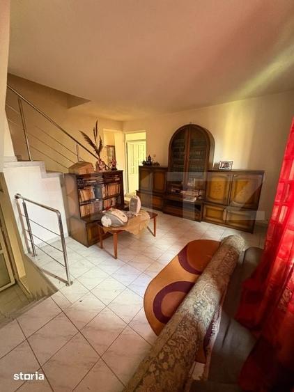 Casă cu 7 camere cu Teren 630 Mp în Găvana