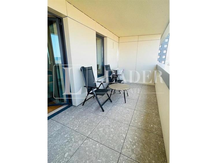 Apartament cu 3 camere decomandat, mobilat în Barbu Văcărescu