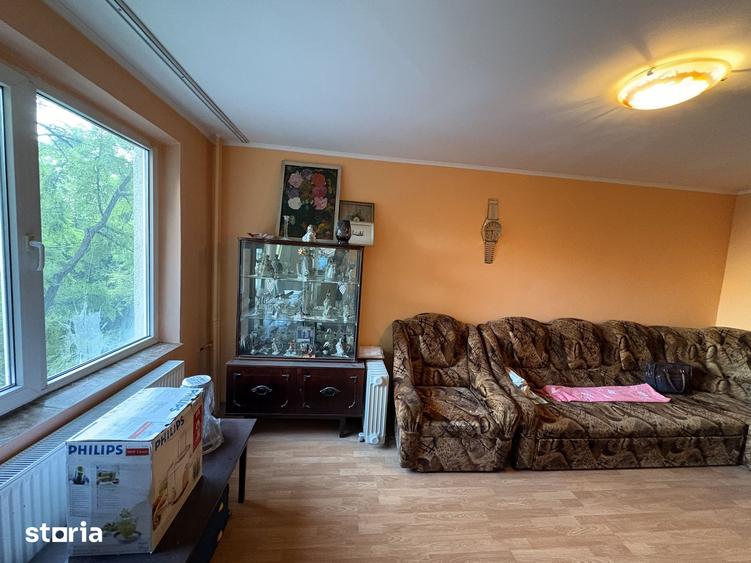 Apartament 3 camere, Lujerului, la 5 minute de metrou, etaj 2 - 3