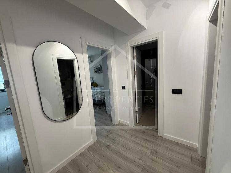 Apartament cu 3 camere decomandat în Sisești