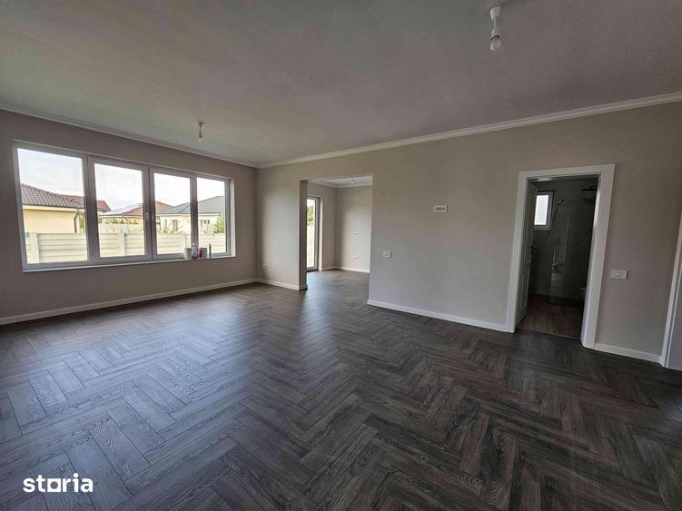 Casă cu 4 camere cu Teren 470 Mp în Oncea