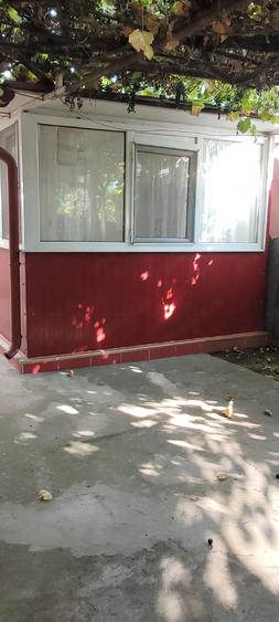 Casă cu 5 camere cu Teren 250 Mp în Micro 13