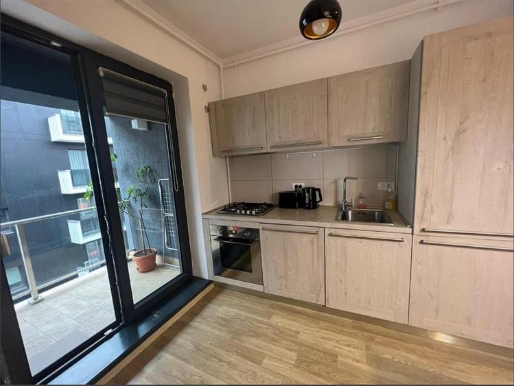 Apartament cu 2 camere circular, mobilat în Ultracentral