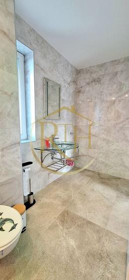 Apartament cu 2 camere semidecomandat, mobilat în Giroc