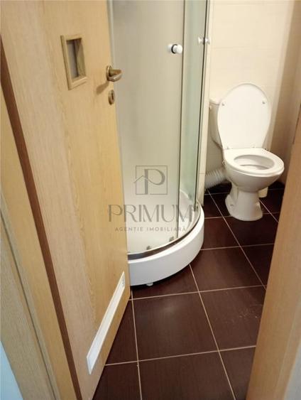 Apartament cu 3 camere decomandat în Bucovina