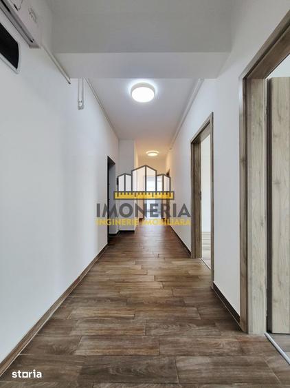 Apartament cu 3 camere decomandat, mobilat în Vitan