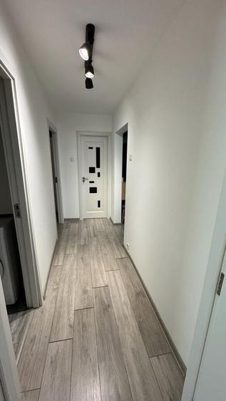 Apartament cu 3 camere decomandat, mobilat în Șagului
