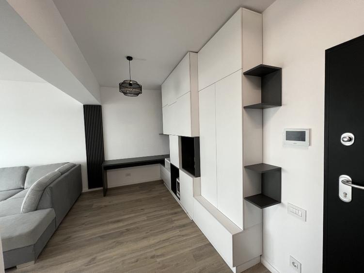 Apartament cu 2 camere decomandat în Virtuții