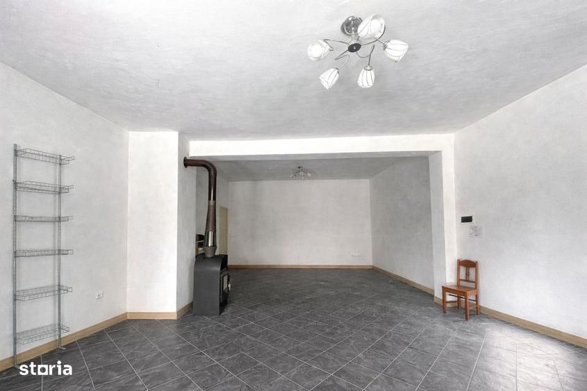 Spațiu comercial, de 110 mp, în Dornești
